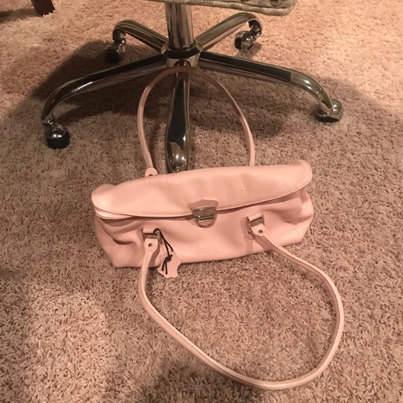 Soft pebbles leather pink bag - Picture 3 of 4